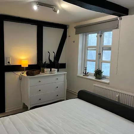 Zeppelin Koje Lägenhet Flensburg