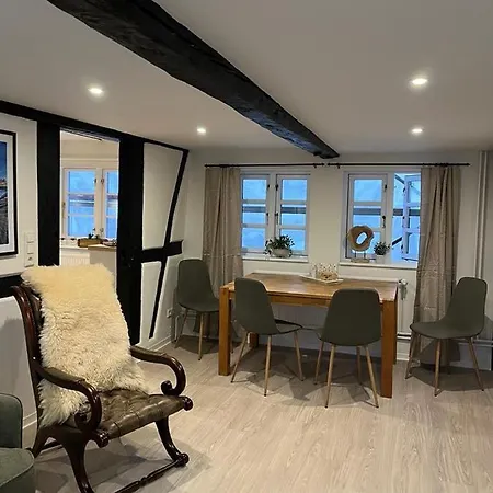 Zeppelin Koje Lägenhet *